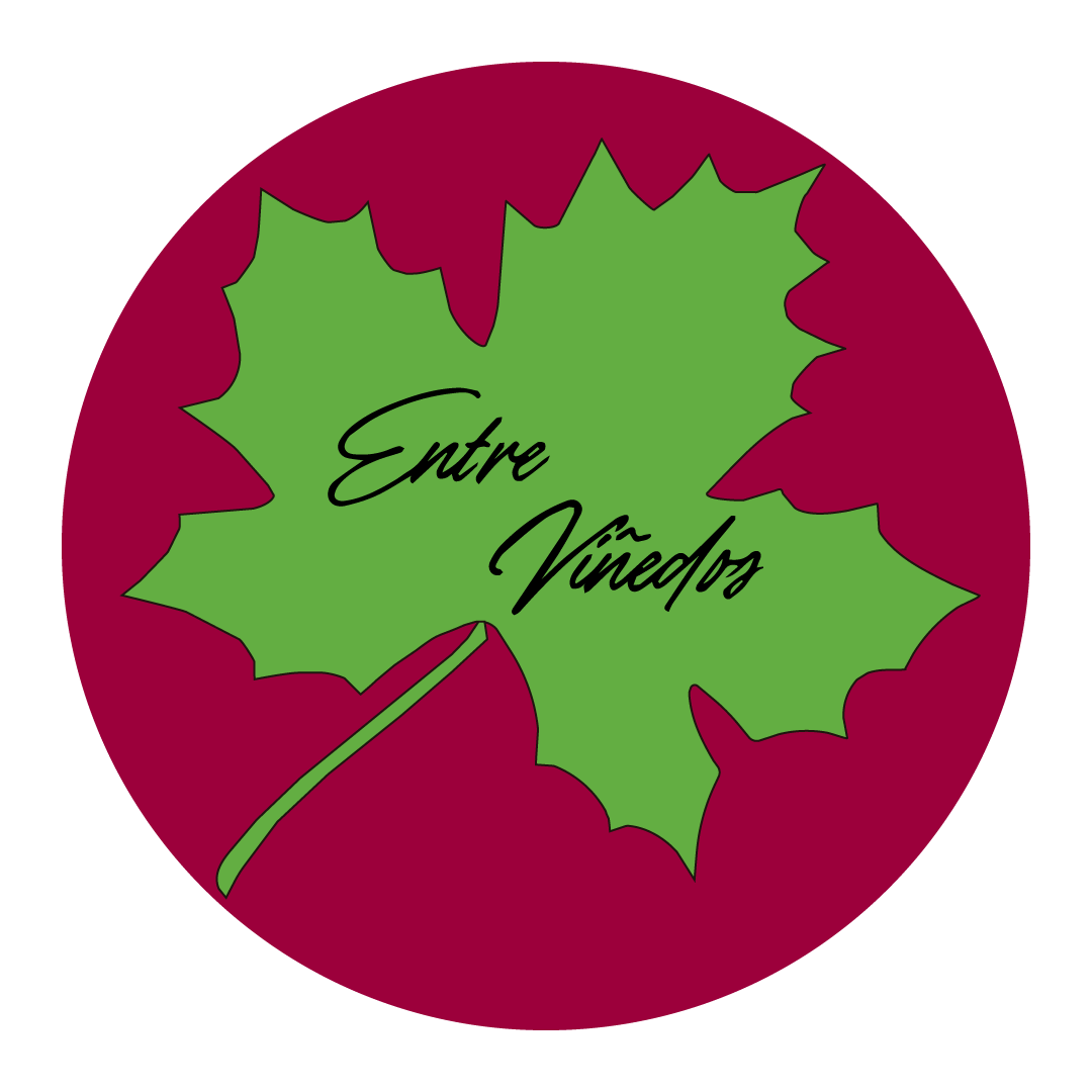 logo entre viñedos para ruta del algarrobo turismo san juan